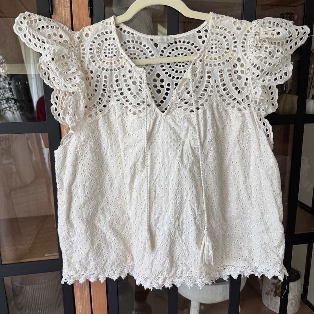 Anthropologie White Eyelet Lace Flutter Sleeve Blouse